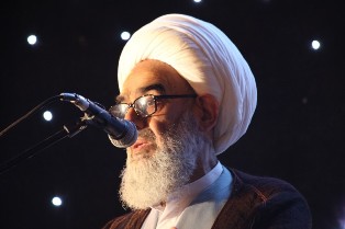 شهردار وشورای اسلامی شهر از کار شکنی ها خسته نشوند