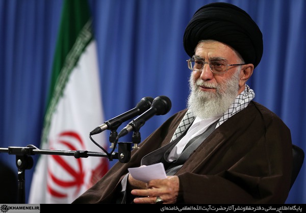 حل مشکل آلودگی هوا و ریزگردها بیشتر از تبلیغات کار و پیگیری جدی می‌خواهد