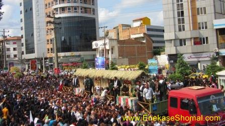 تشييع و بدرقه شهيدان گلگون كفن غواص در شهر هزار سنگر آمل