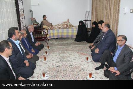 دیدار معاون وزبرکشوروهمراهان  باخانواده شهیدان رادمهروکمالی
