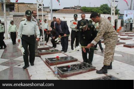 مراسم غبارروبی و عطرافشانی گلزار شهداساری به مناسبت سالروز آزادسازی خرمشهر