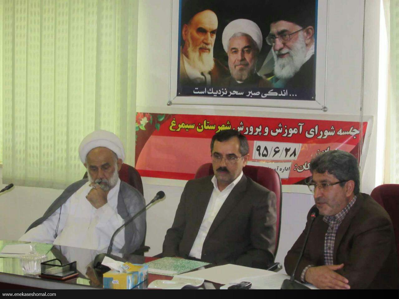 ساماندهی نیروی انسانی کارآمد در جامعه افزایش بهره وری و کاهش هزینه ها را به دنبال دارد