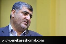 ستاد انتخابات به‌جای ممانعت از نمایندگان با افرادی که فعالیت انتخاباتی خلاف قانون دارند برخورد کند!
